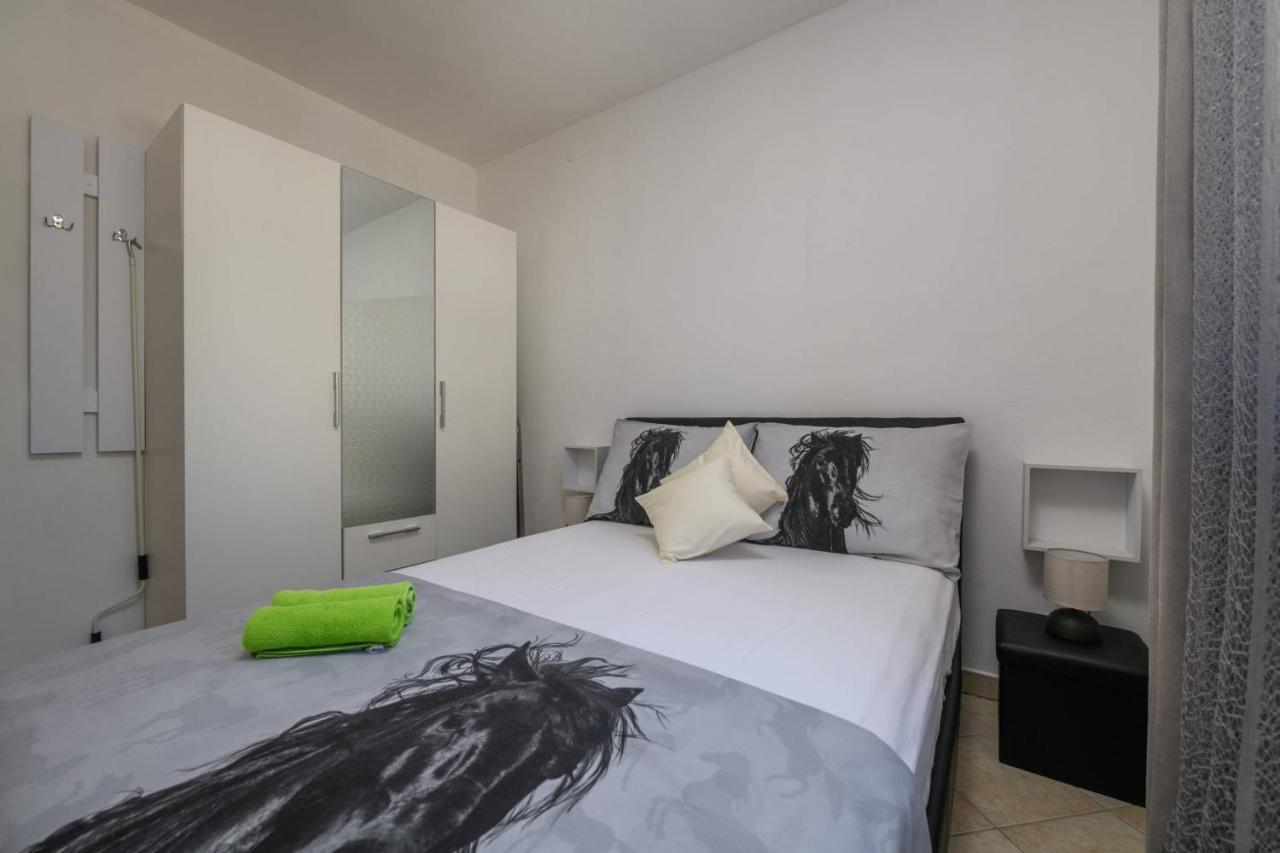 Apartment Sea Premantura Εξωτερικό φωτογραφία